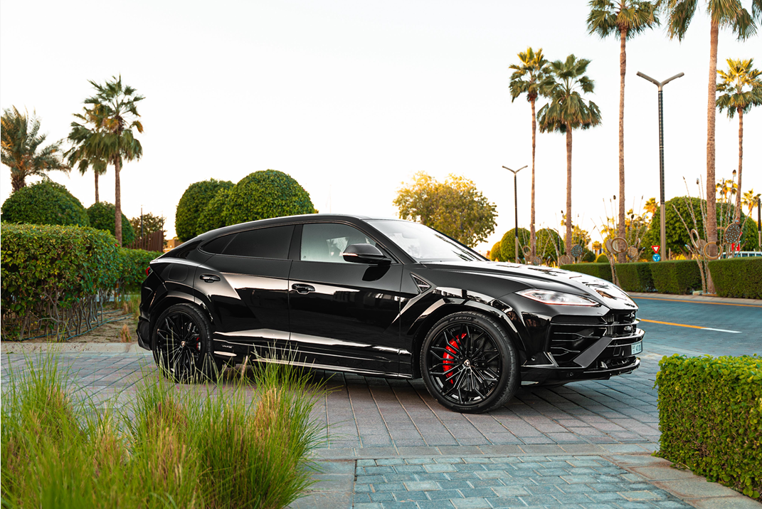 Lamborghini Urus SE 2025